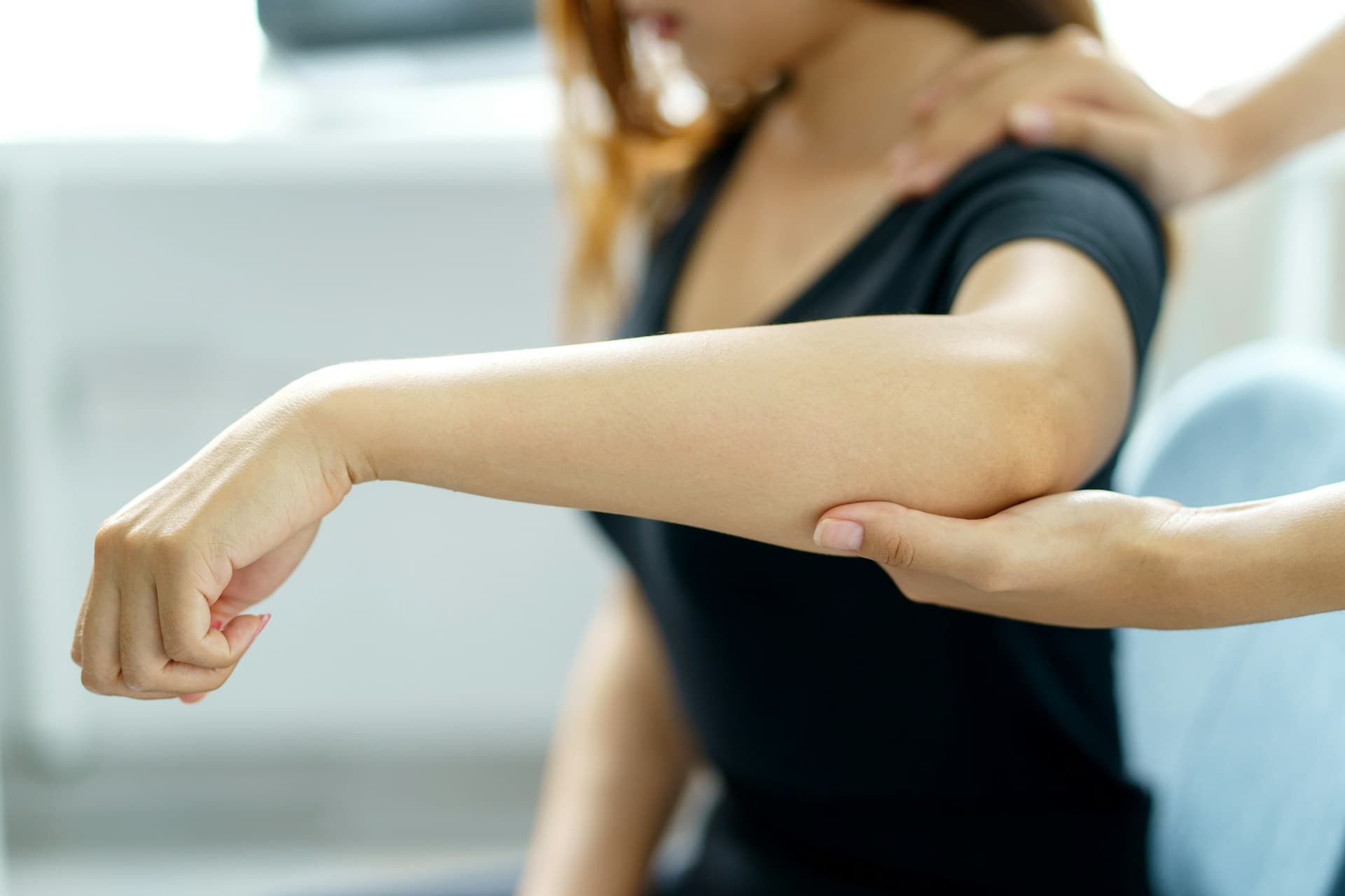 Why Geneva Residents Are Turning to Shockwave Therapy for Tendonitis